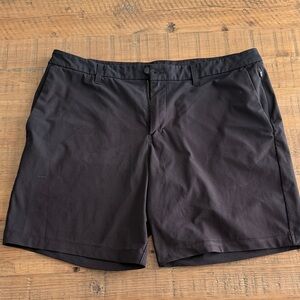 LULULEMON Men’s ABC Classic-Fit 7” Short